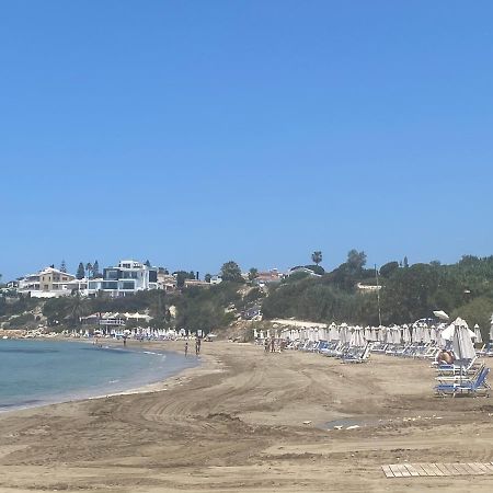 Coral Bay Modern Renovated Apartment By The Sea Paphos Kültér fotó
