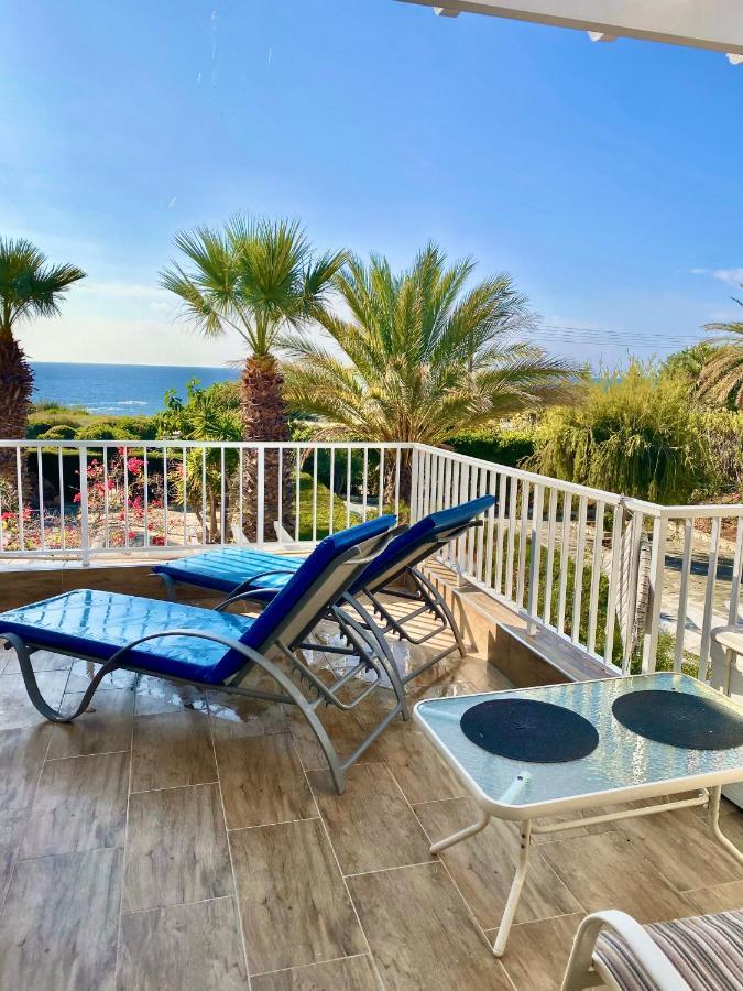 Coral Bay Modern Renovated Apartment By The Sea Paphos Kültér fotó